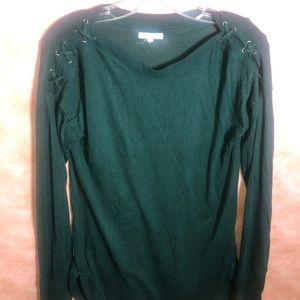 Lightweight green sweater with shoulder detailing